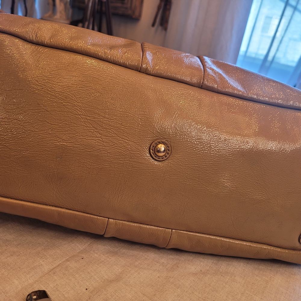 Yves Saint Laurent Rive Gauche Easy Y Handle Bag - Picture 4 of 5